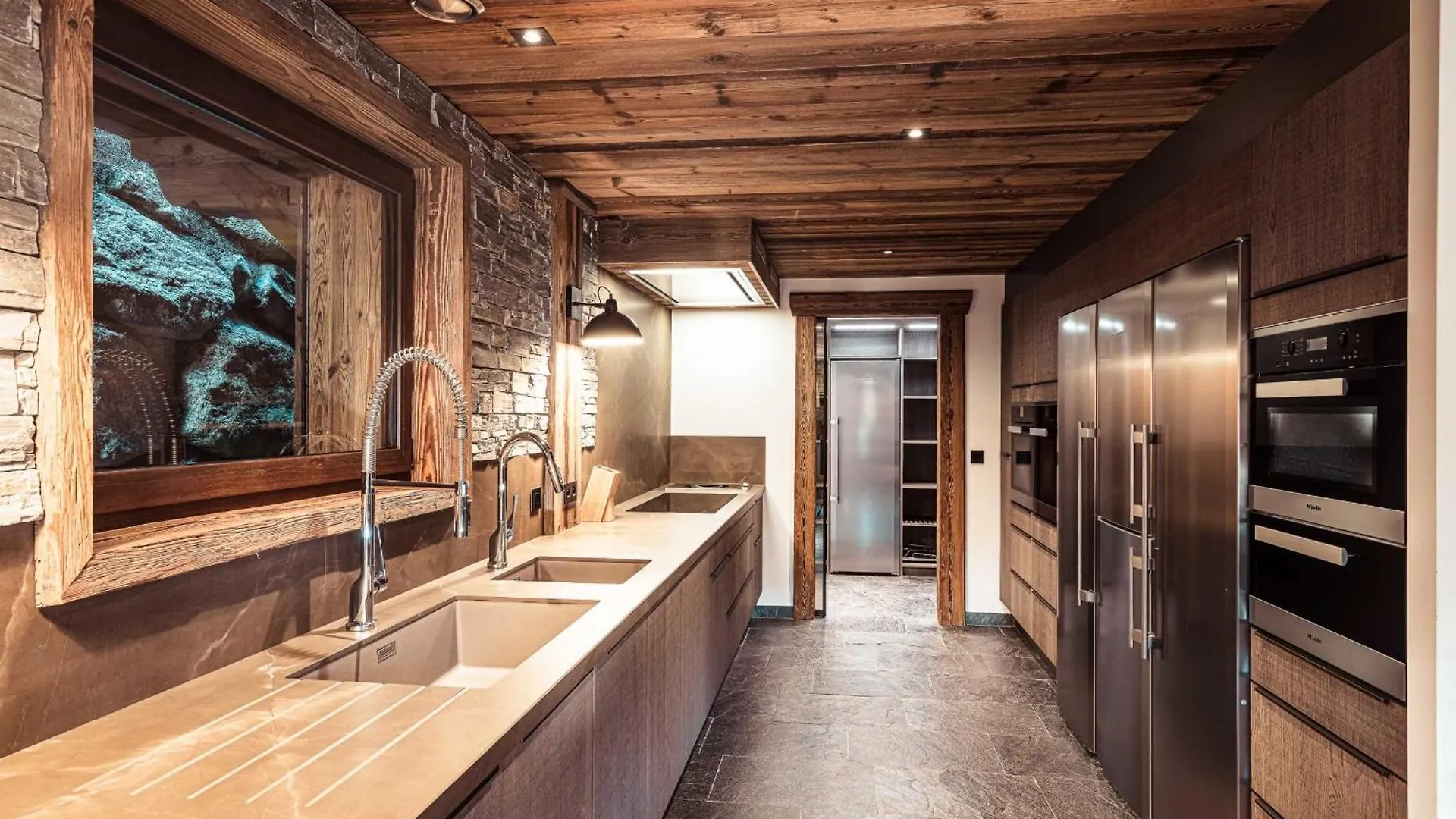Igloo - New & Ecological Chalet In The Heart Of Combloux 0*,  France